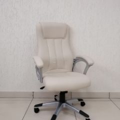 Кресло Barneo K-148 для руководителя (бежевая экокожа) в Ишиме - ishim.mebel24.online | фото