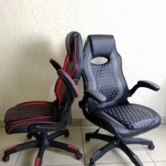 Кресло геймерское Barneo K-37 (черная кожа серые вставки) в Ишиме - ishim.mebel24.online | фото 3